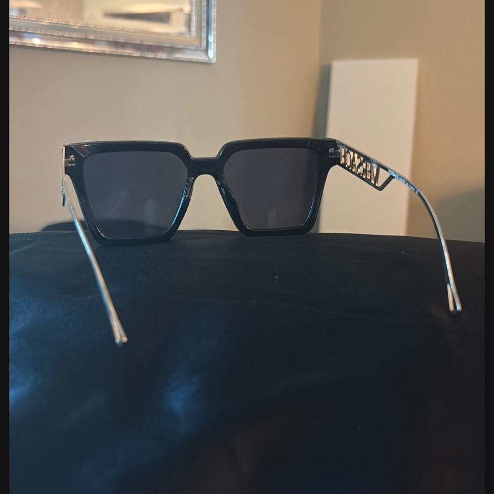 Versace Black and Gold Women's Glasses - Picture 3 of 3